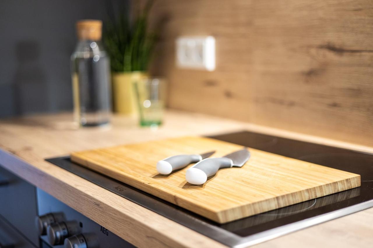 Bright - Beachstyle - Kitchen - Kingbed - Parking - Netflix Apartment Augsburg Exterior photo